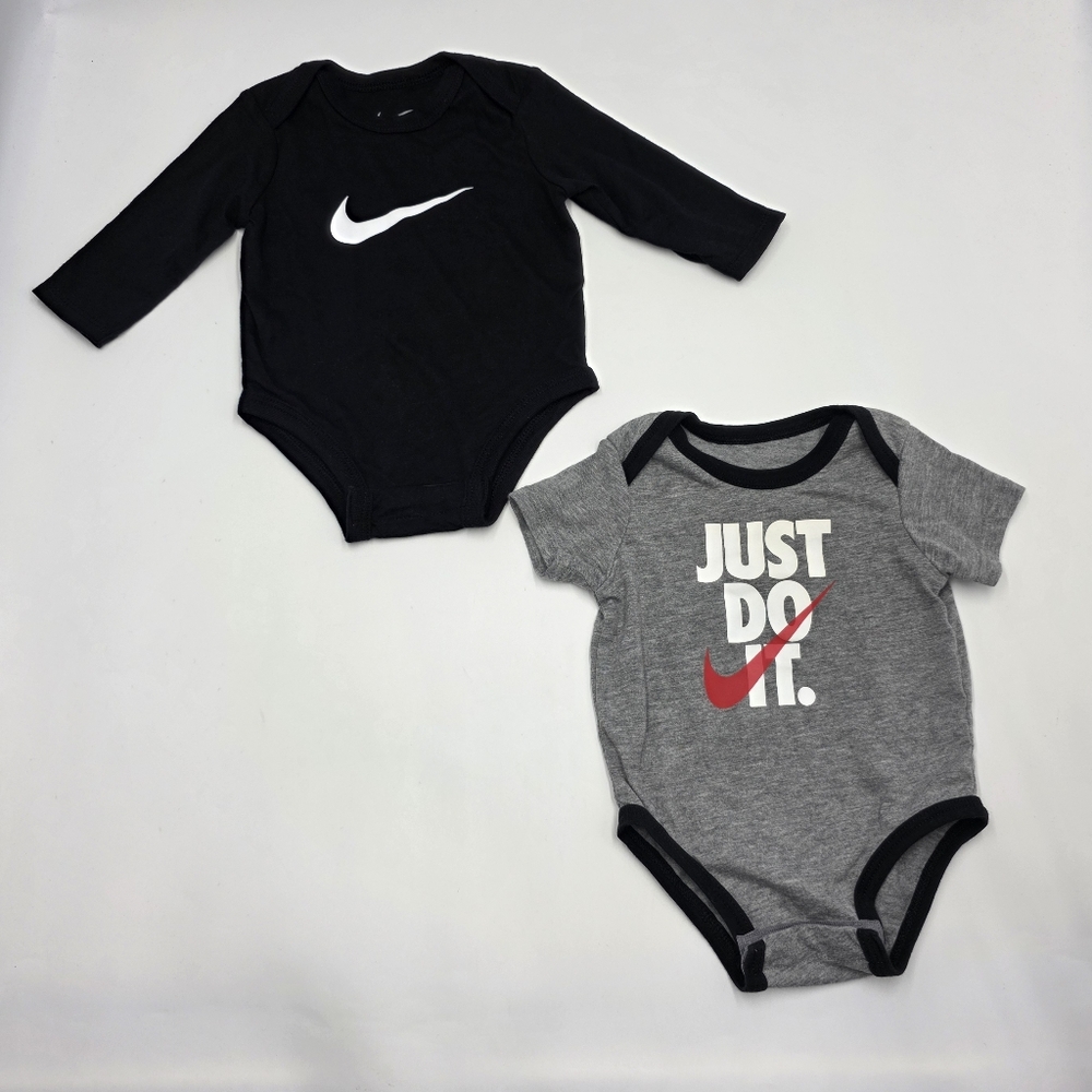Nike baby boy bodysuit bundle size 3 months